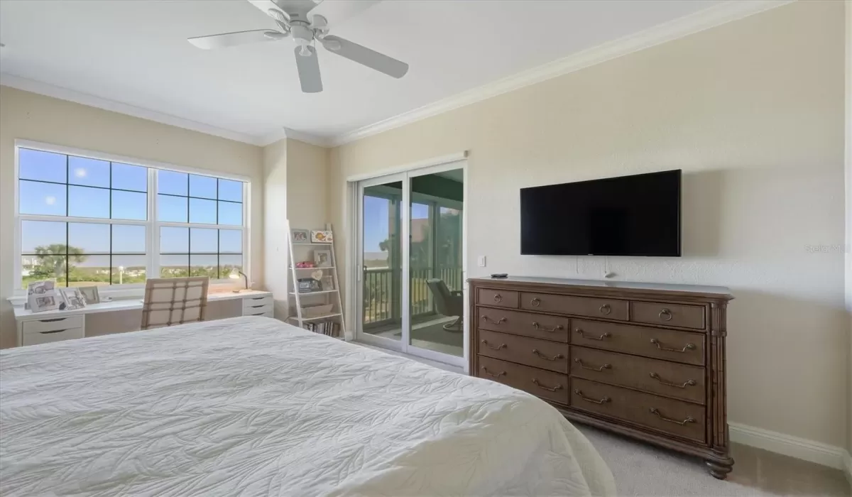 3 Bedrooms Bedrooms, 0 ,2 BathroomsBathrooms,Residential,For Sale,0,D6145871