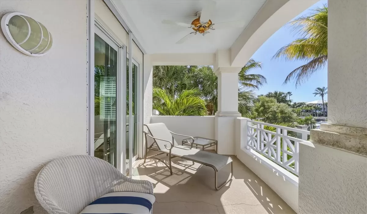 3 Bedrooms Bedrooms, 0 ,2 BathroomsBathrooms,Residential,For Sale,0,D6145871