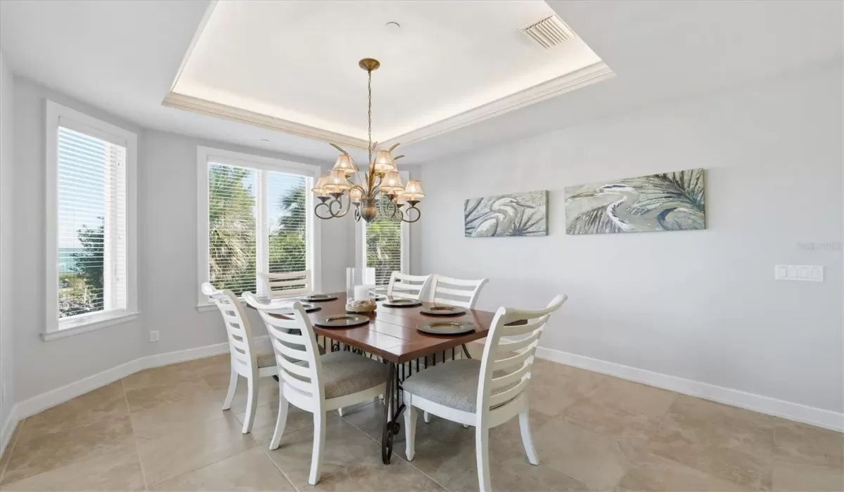 3 Bedrooms Bedrooms, 0 ,3 BathroomsBathrooms,Residential,For Sale,0,D6145854