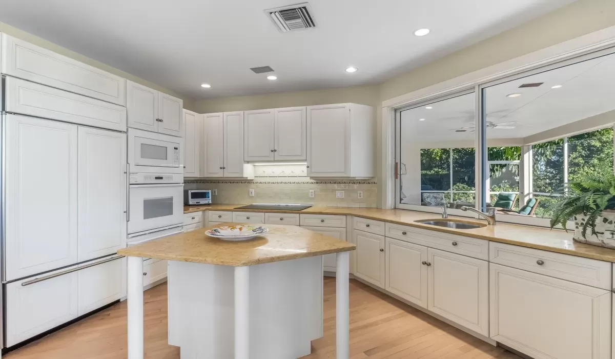 4 Bedrooms Bedrooms, 0 ,4 BathroomsBathrooms,Residential,For Sale,0,D6145824