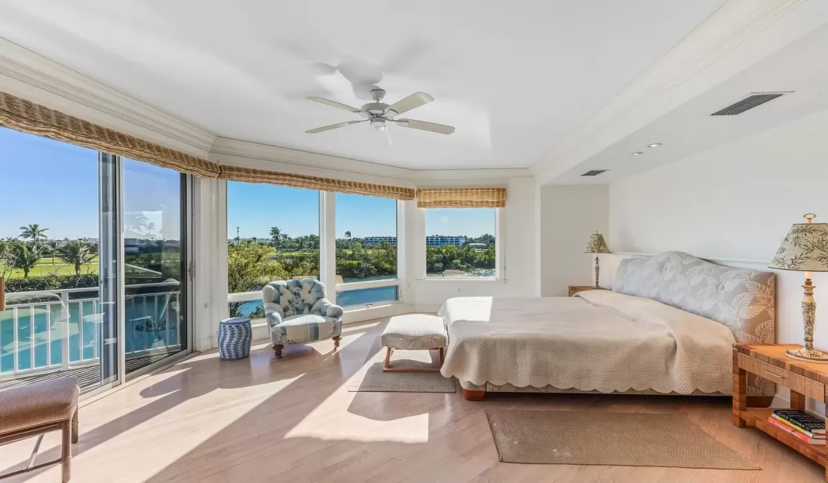 4 Bedrooms Bedrooms, 0 ,4 BathroomsBathrooms,Residential,For Sale,0,D6145824