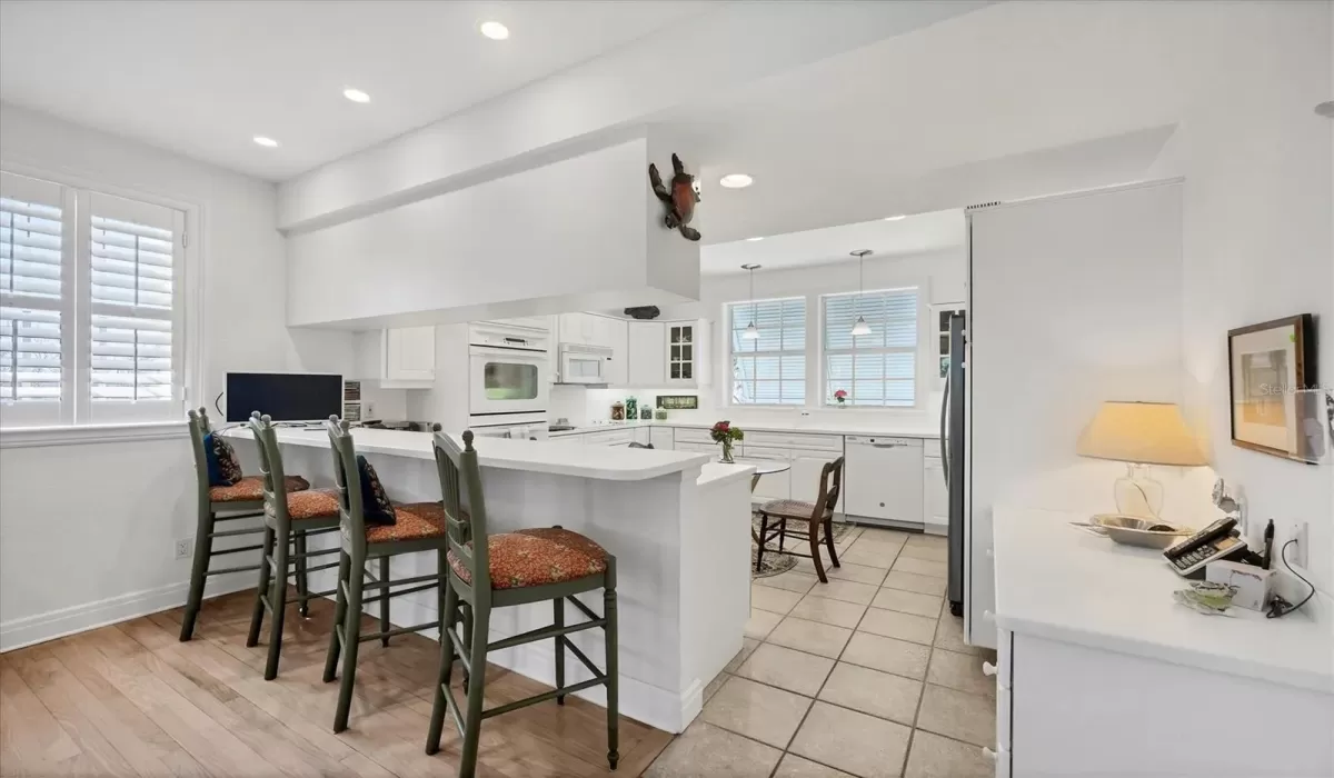 3 Bedrooms Bedrooms, 0 ,3 BathroomsBathrooms,Residential,For Sale,0,D6145898