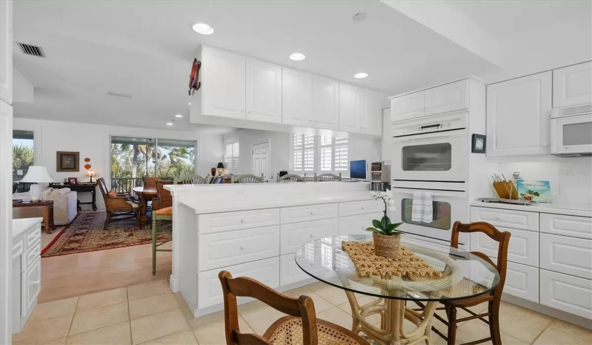 3 Bedrooms Bedrooms, 0 ,3 BathroomsBathrooms,Residential,For Sale,0,D6145898