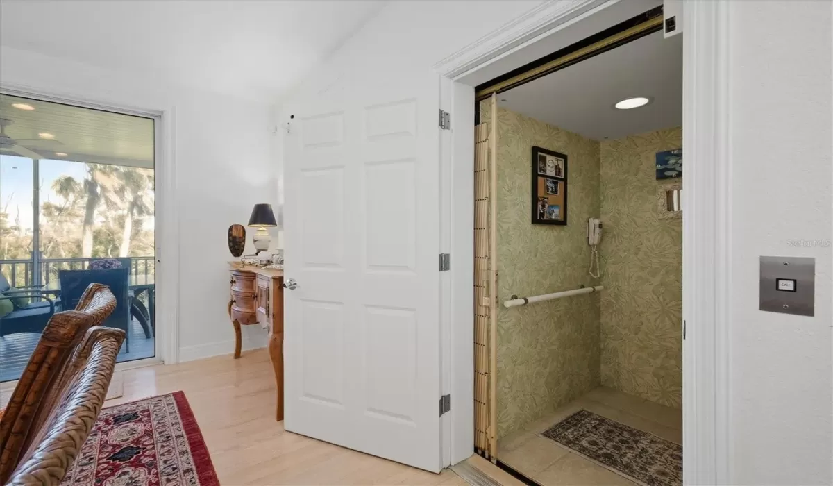 3 Bedrooms Bedrooms, 0 ,3 BathroomsBathrooms,Residential,For Sale,0,D6145898