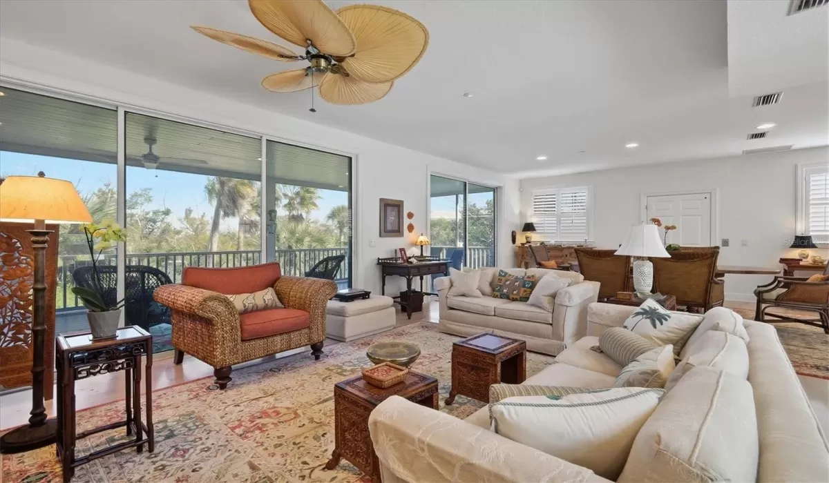 3 Bedrooms Bedrooms, 0 ,3 BathroomsBathrooms,Residential,For Sale,0,D6145898