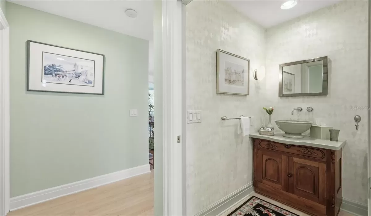 3 Bedrooms Bedrooms, 0 ,3 BathroomsBathrooms,Residential,For Sale,0,D6145898