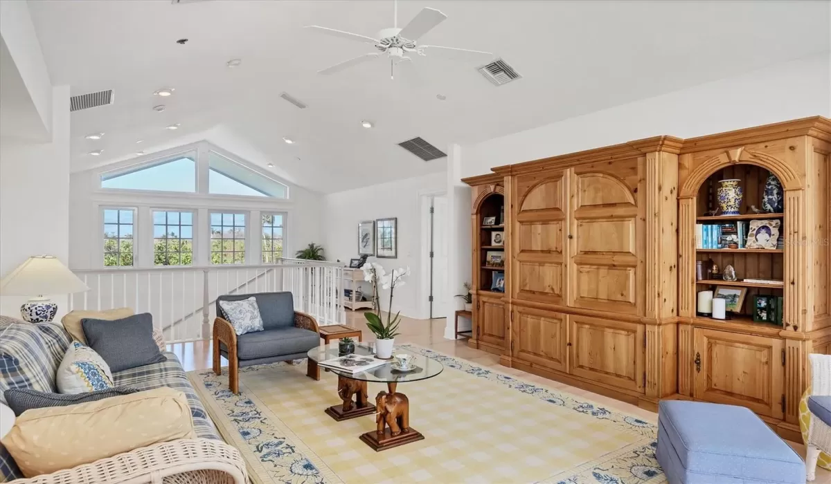 3 Bedrooms Bedrooms, 0 ,3 BathroomsBathrooms,Residential,For Sale,0,D6145898