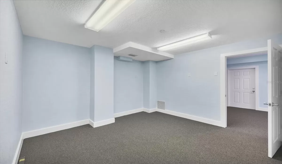 3 Bedrooms Bedrooms, 0 ,3 BathroomsBathrooms,Residential,For Sale,0,D6145898