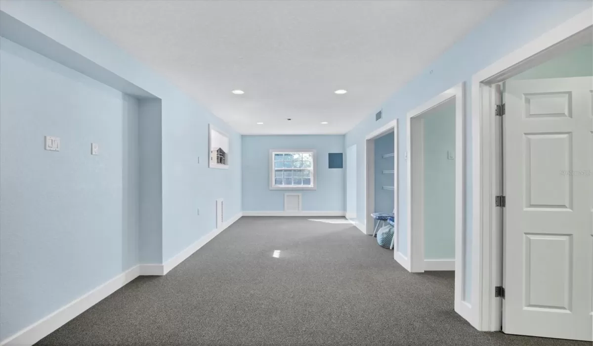 3 Bedrooms Bedrooms, 0 ,3 BathroomsBathrooms,Residential,For Sale,0,D6145898