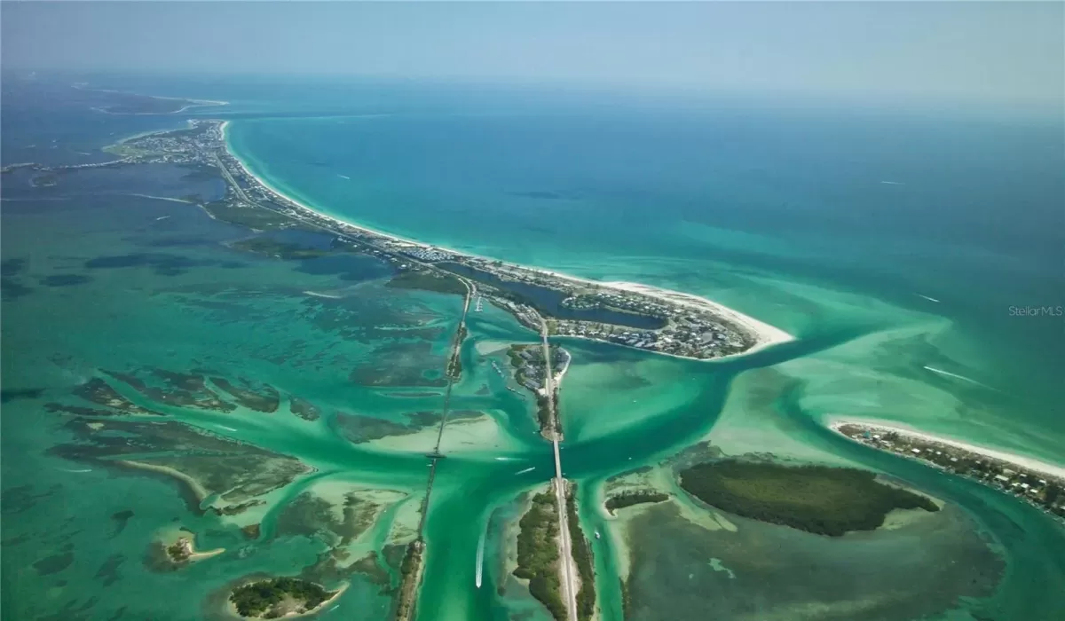 3 Bedrooms Bedrooms, 0 ,3 BathroomsBathrooms,Residential,For Sale,0,D6145898