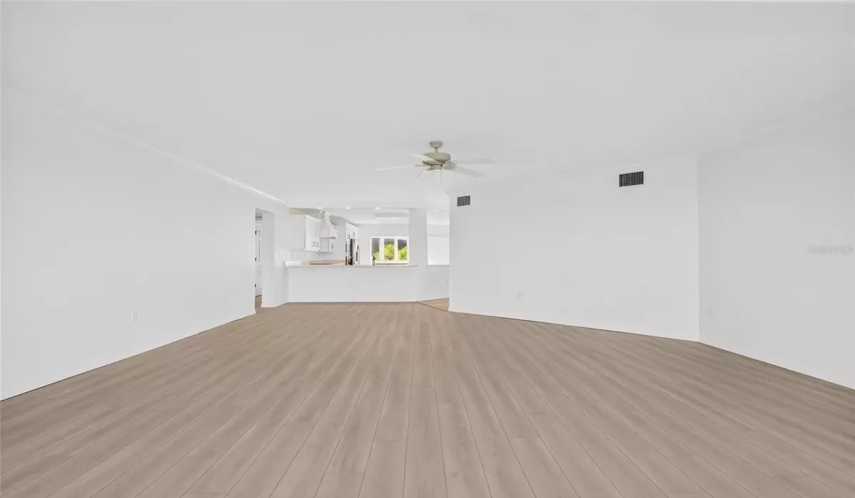 3 Bedrooms Bedrooms, 0 ,3 BathroomsBathrooms,Residential,For Sale,0,D6145966