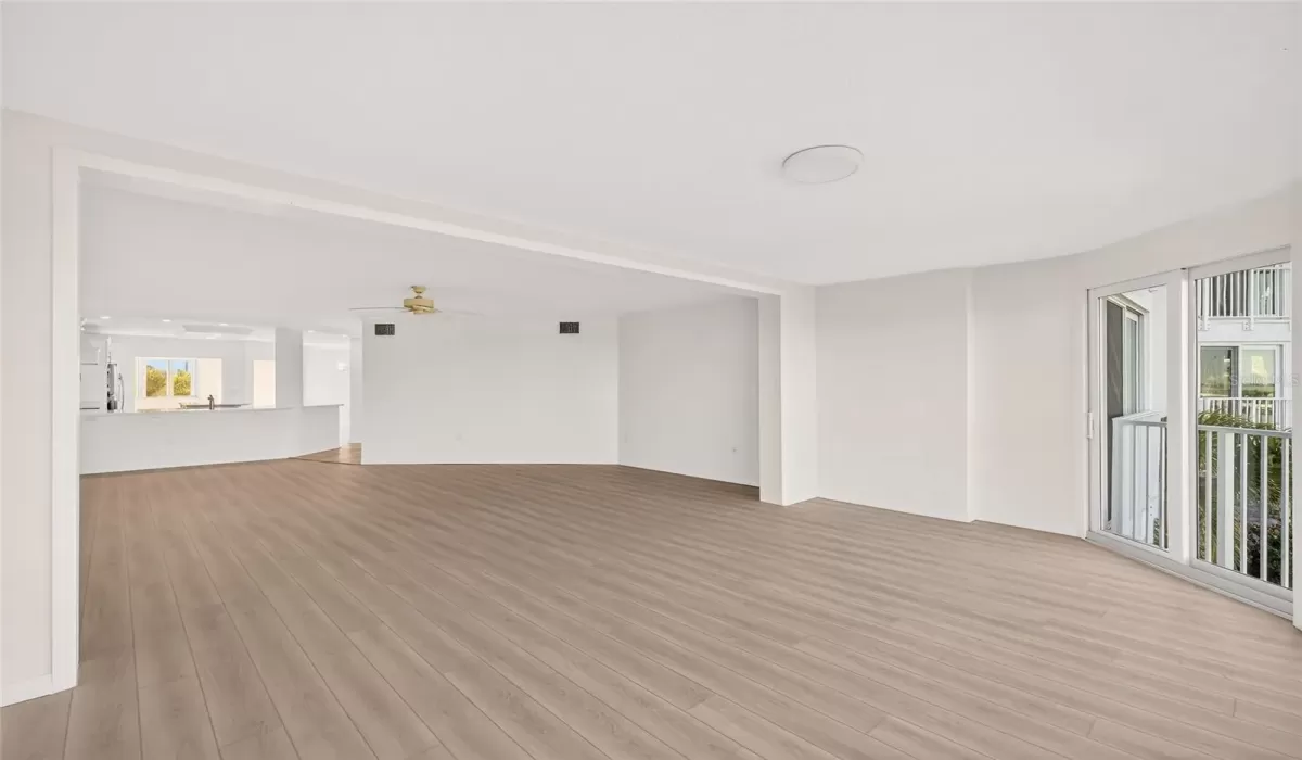 3 Bedrooms Bedrooms, 0 ,3 BathroomsBathrooms,Residential,For Sale,0,D6145966