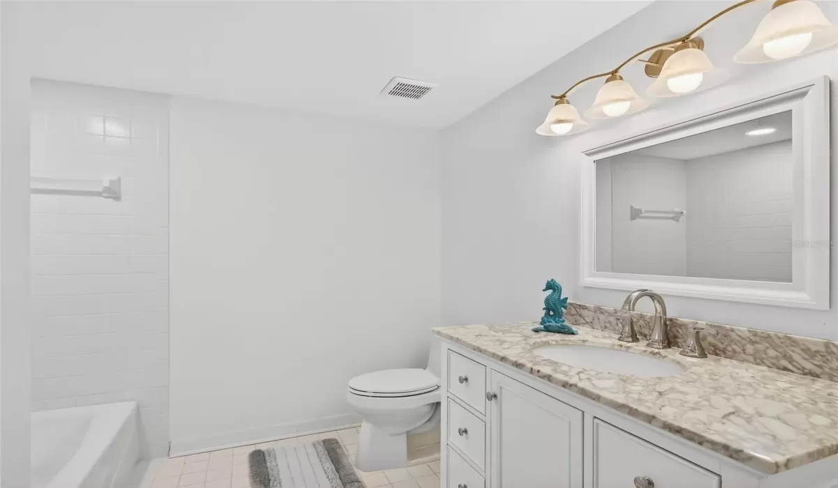 3 Bedrooms Bedrooms, 0 ,3 BathroomsBathrooms,Residential,For Sale,0,D6145966