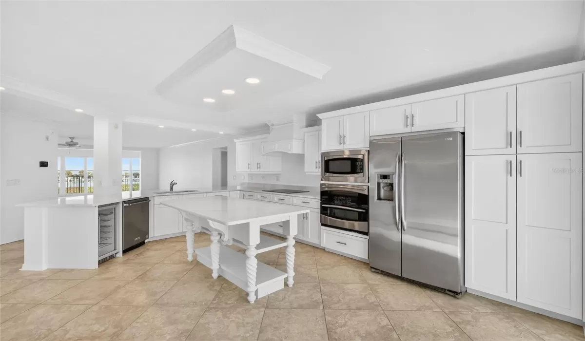 3 Bedrooms Bedrooms, 0 ,3 BathroomsBathrooms,Residential,For Sale,0,D6145966