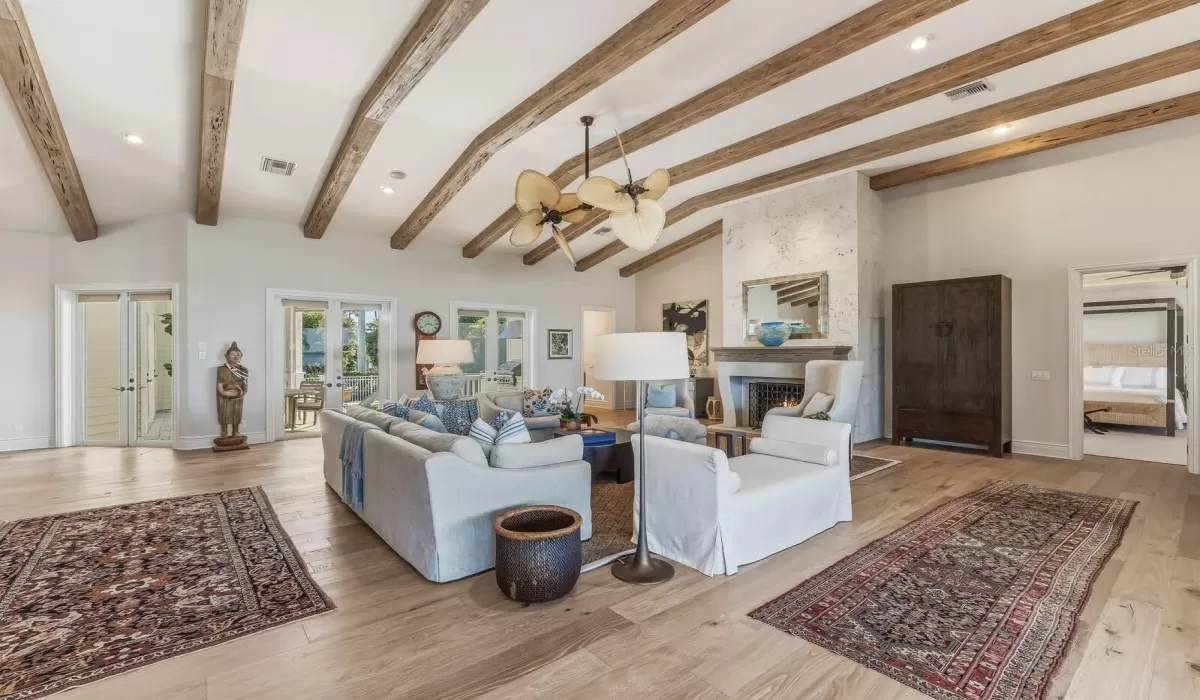 4 Bedrooms Bedrooms, 0 ,4 BathroomsBathrooms,Residential,For Sale,0,D6145790