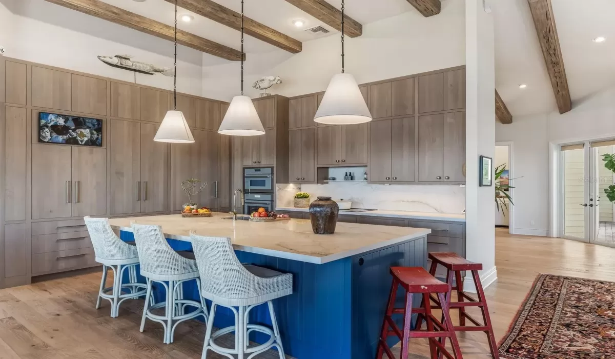 4 Bedrooms Bedrooms, 0 ,4 BathroomsBathrooms,Residential,For Sale,0,D6145790