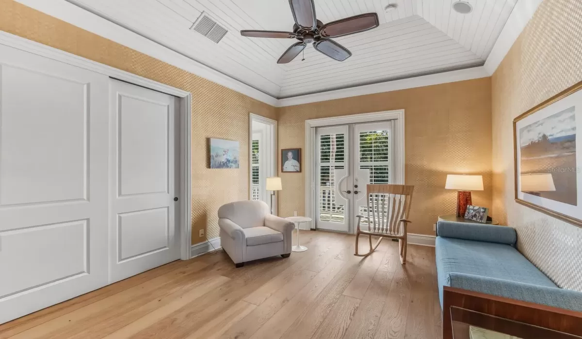 4 Bedrooms Bedrooms, 0 ,4 BathroomsBathrooms,Residential,For Sale,0,D6145790