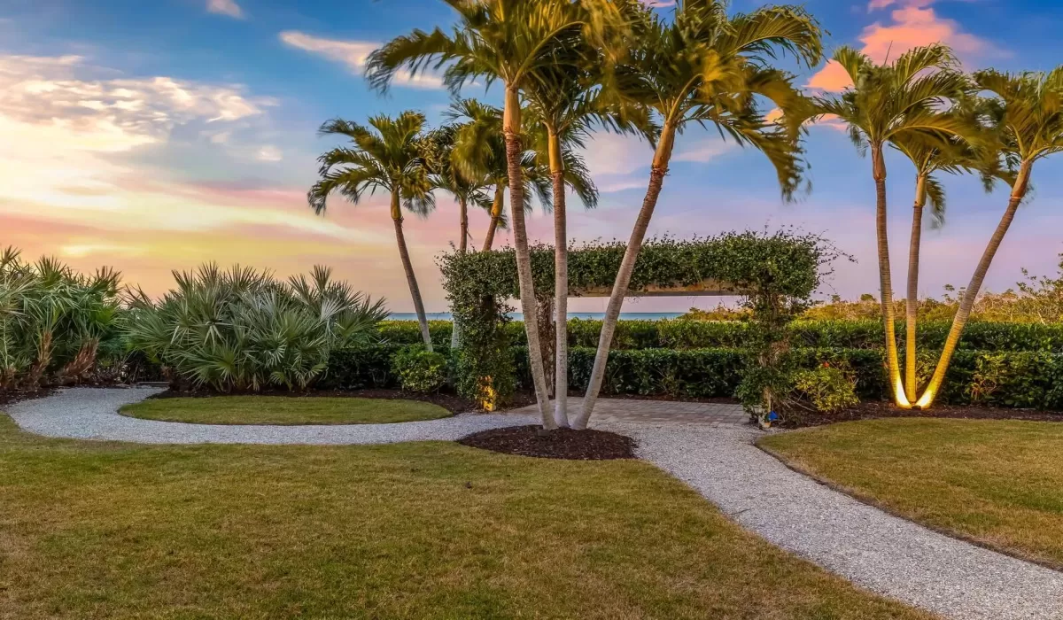 4 Bedrooms Bedrooms, 0 ,4 BathroomsBathrooms,Residential,For Sale,0,D6145790