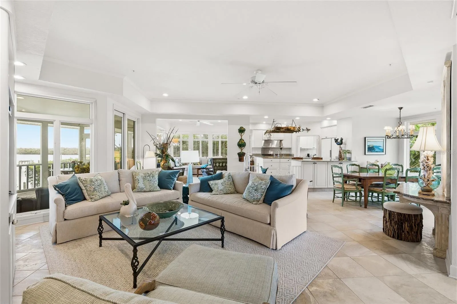 3 Bedrooms Bedrooms, 0 ,3 BathroomsBathrooms,Residential,For Sale,0,TB8474700