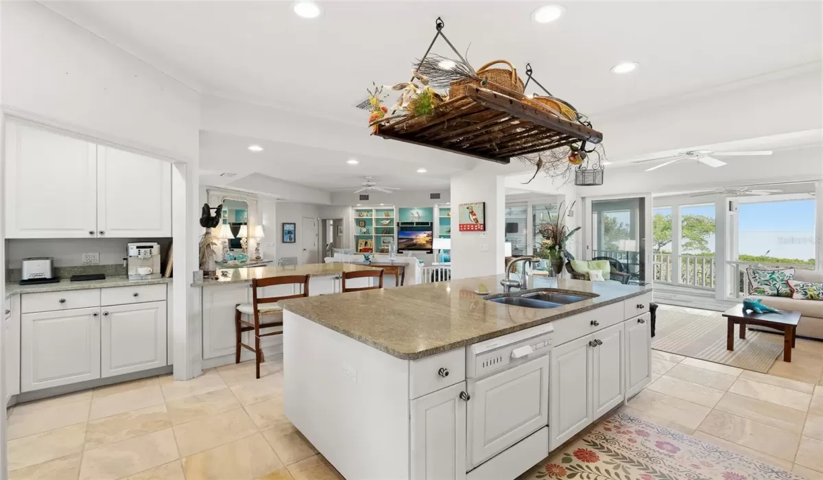 3 Bedrooms Bedrooms, 0 ,3 BathroomsBathrooms,Residential,For Sale,0,TB8474700