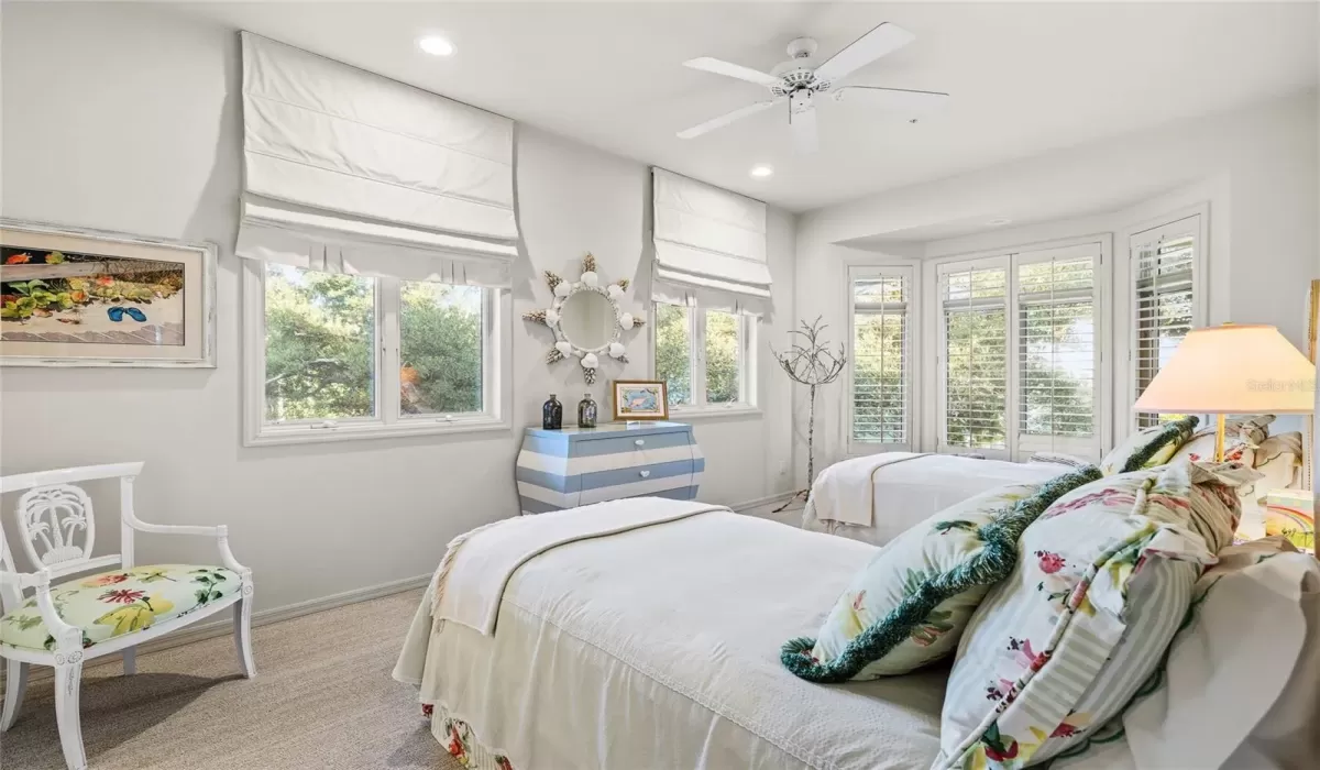 3 Bedrooms Bedrooms, 0 ,3 BathroomsBathrooms,Residential,For Sale,0,TB8474700