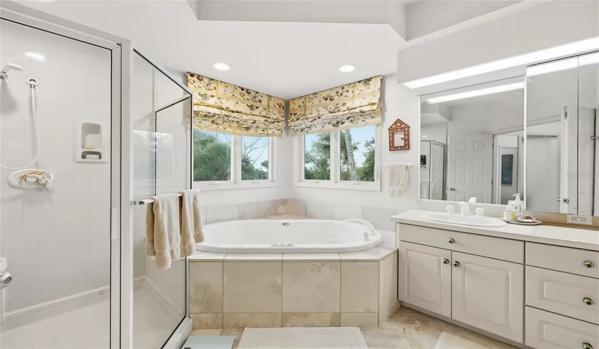 3 Bedrooms Bedrooms, 0 ,3 BathroomsBathrooms,Residential,For Sale,0,TB8474700