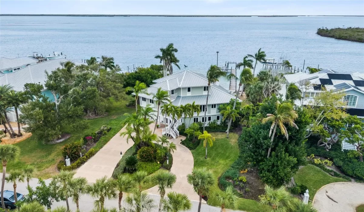 3 Bedrooms Bedrooms, 0 ,3 BathroomsBathrooms,Residential,For Sale,0,TB8474700