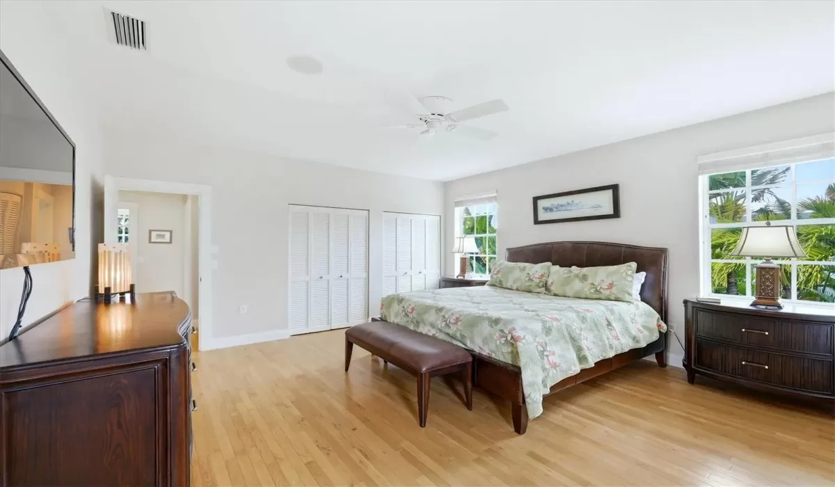 3 Bedrooms Bedrooms, 0 ,2 BathroomsBathrooms,Residential,For Sale,0,D6146199