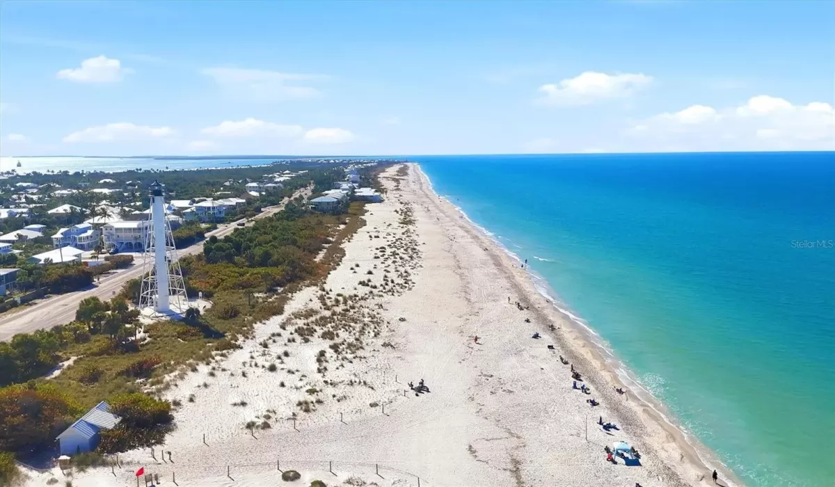 3 Bedrooms Bedrooms, 0 ,2 BathroomsBathrooms,Residential,For Sale,0,D6146199