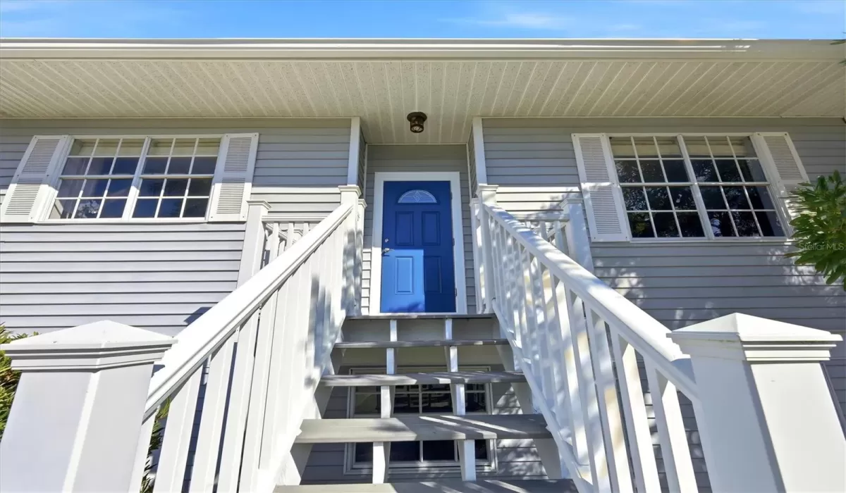 3 Bedrooms Bedrooms, 0 ,2 BathroomsBathrooms,Residential,For Sale,0,D6146199