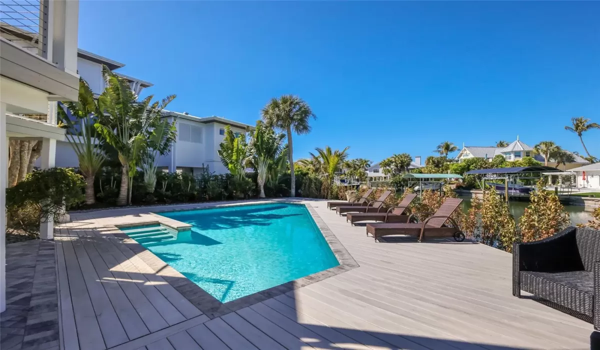 4 Bedrooms Bedrooms, 0 ,3 BathroomsBathrooms,Residential,For Sale,0,D6146117