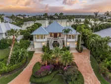 4 Bedrooms Bedrooms, 0 ,3 BathroomsBathrooms,Residential,For Sale,0,D6146203