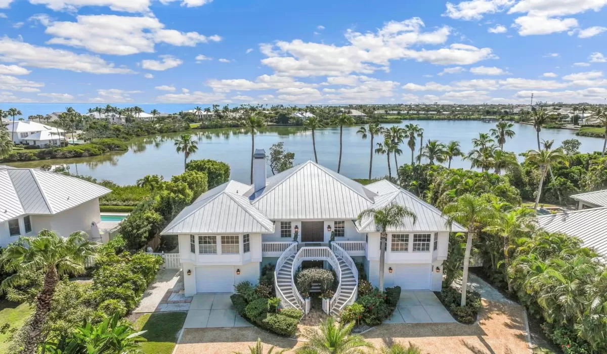 4 Bedrooms Bedrooms, 0 ,3 BathroomsBathrooms,Residential,For Sale,0,D6146203