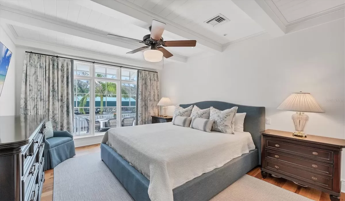 Primary Suite: includes a full size laundry room and walk-in closet