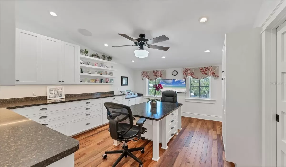 Art Studio/Craft Room with gorgeous views down Palm Avenue. Or transform this room into an add'l Guest Bedroom. This room features a full size walk-in closet and bathroom ensuite.