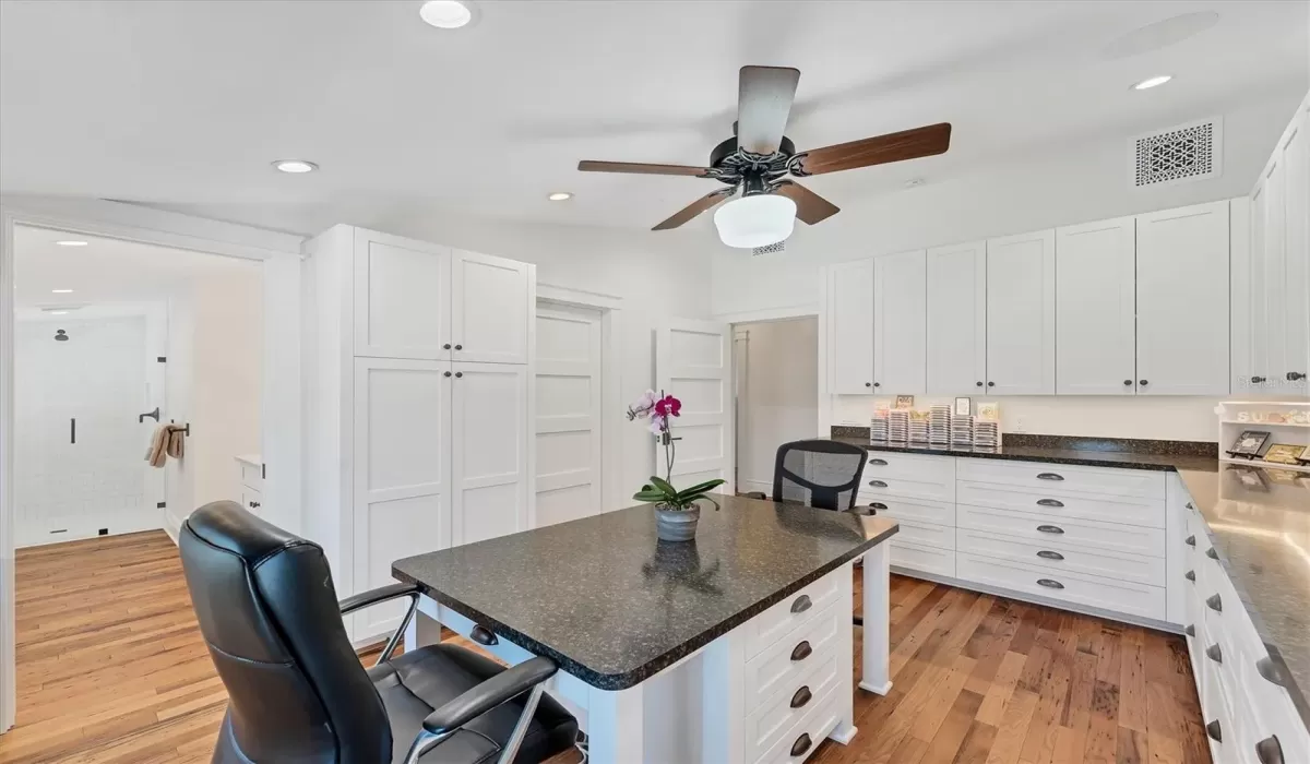 Art Studio/Craft Room with gorgeous views down Palm Avenue. Or transform this room into an add'l Guest Bedroom. This room features a full size walk-in closet and bathroom ensuite.