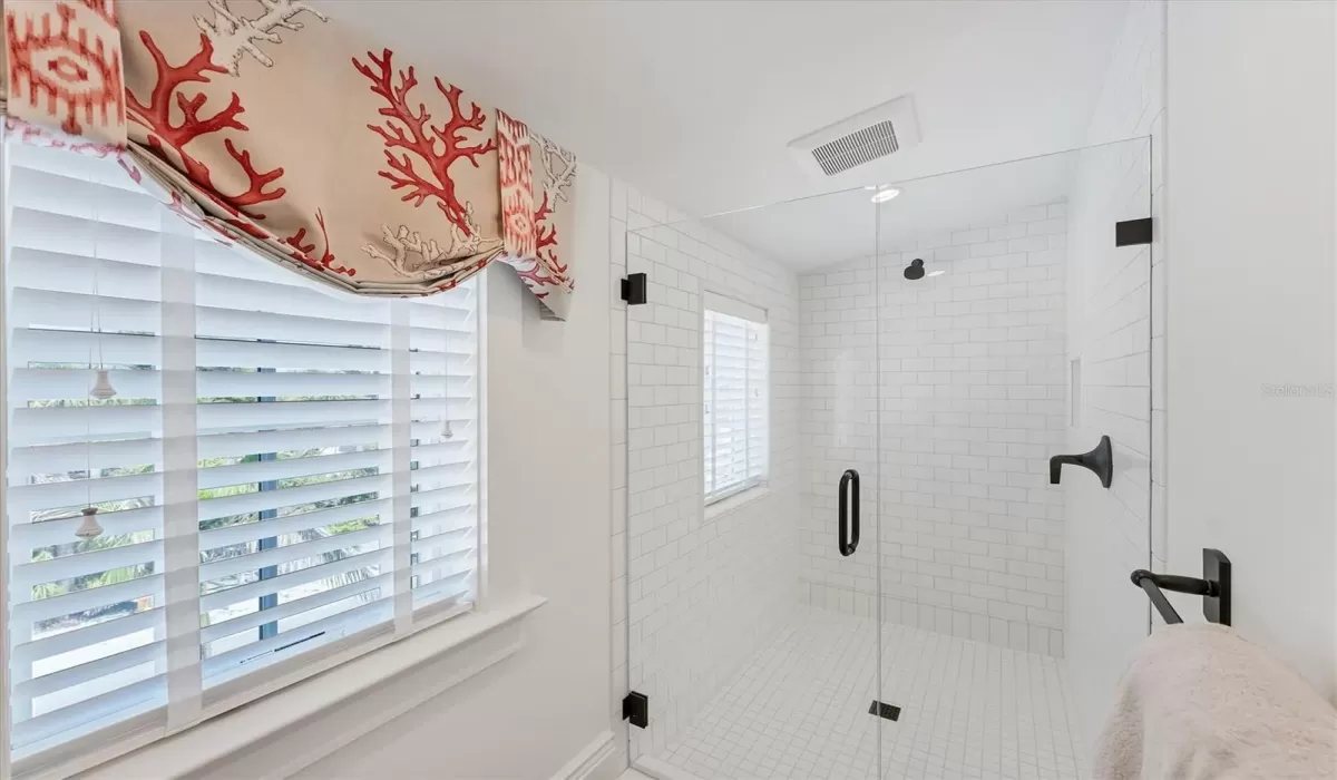 Art Studio/Craft Room Bathroom Ensuite