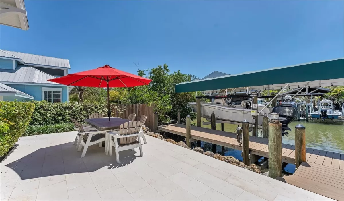 Outdoor patio area that could be converted to include a tranquil dipping pool