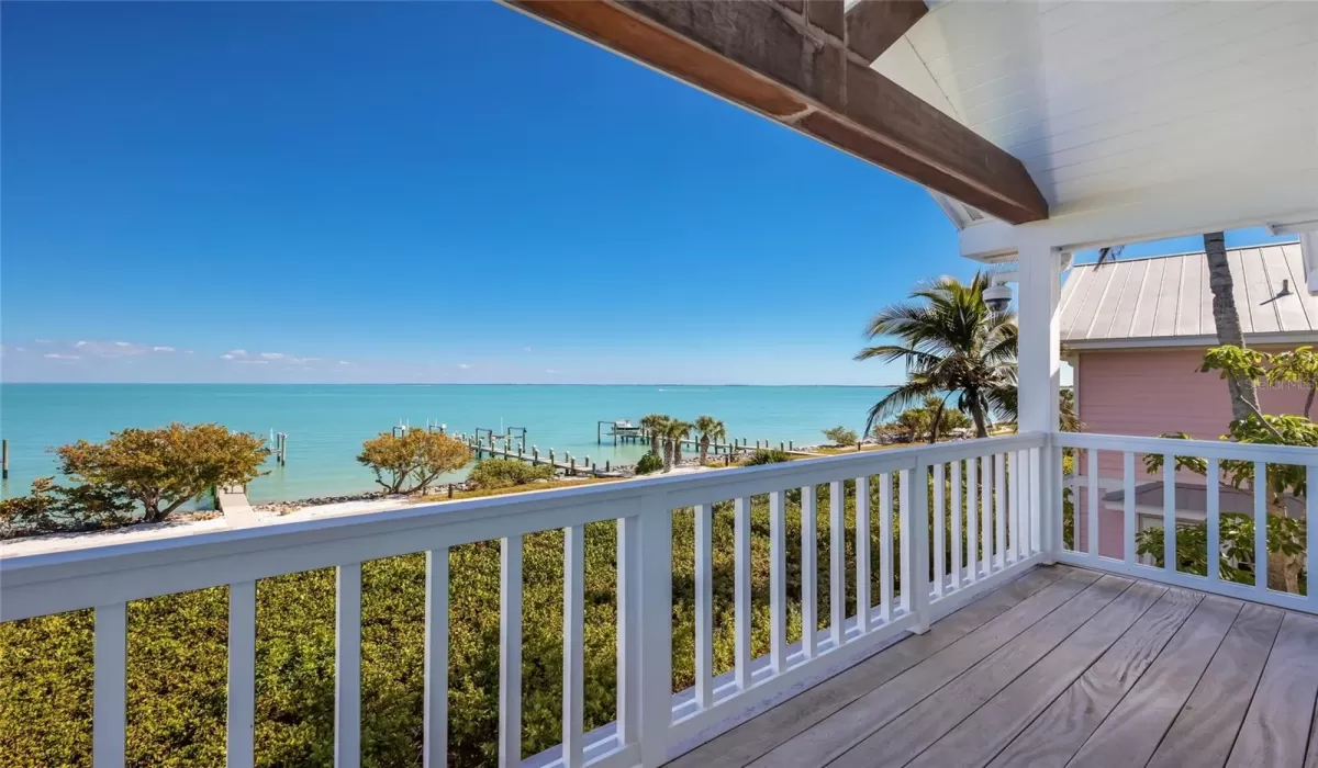 3 Bedrooms Bedrooms, 0 ,3 BathroomsBathrooms,Residential,Pending,0,D6146165