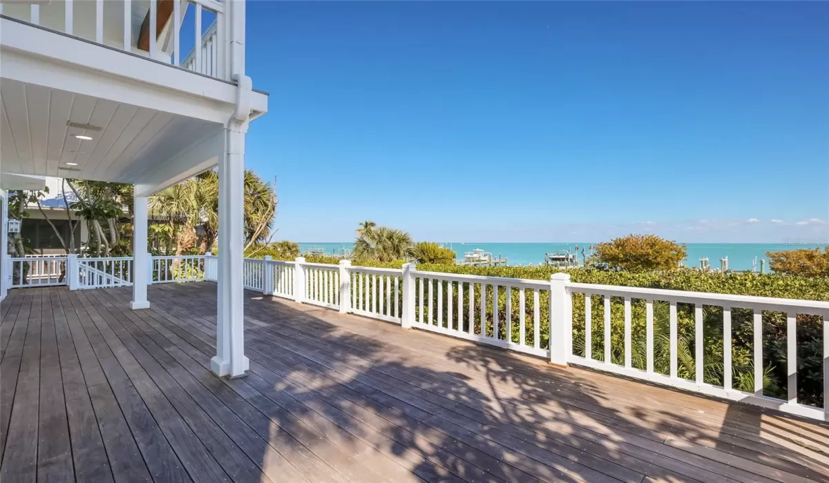 3 Bedrooms Bedrooms, 0 ,3 BathroomsBathrooms,Residential,Pending,0,D6146165