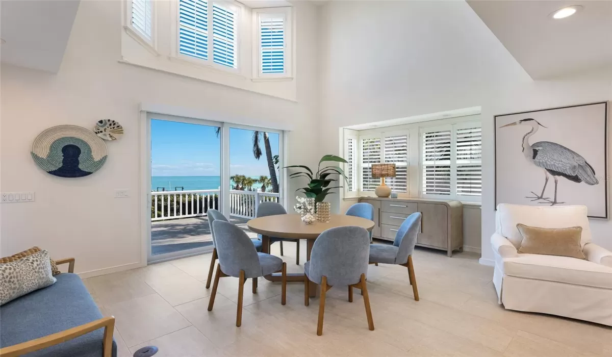 3 Bedrooms Bedrooms, 0 ,3 BathroomsBathrooms,Residential,Pending,0,D6146165