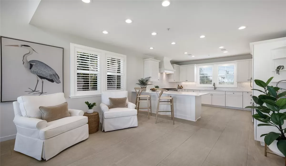 3 Bedrooms Bedrooms, 0 ,3 BathroomsBathrooms,Residential,Pending,0,D6146165