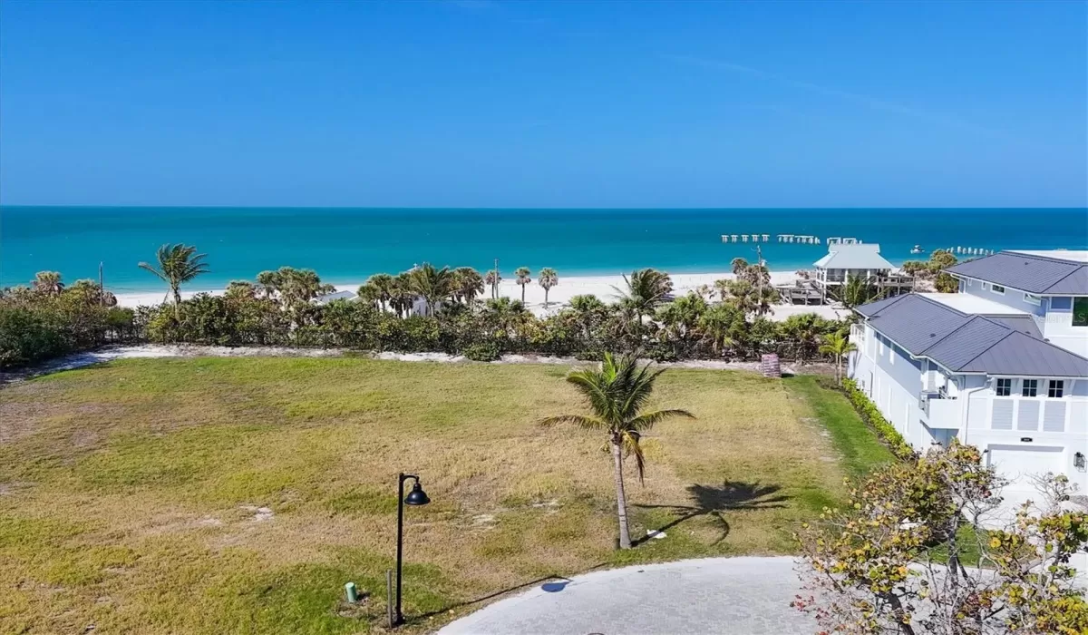 Lot 4 - Hill Tide Estates