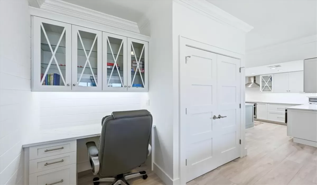 2 Bedrooms Bedrooms, 0 ,2 BathroomsBathrooms,Residential,For Sale,0,D6146406