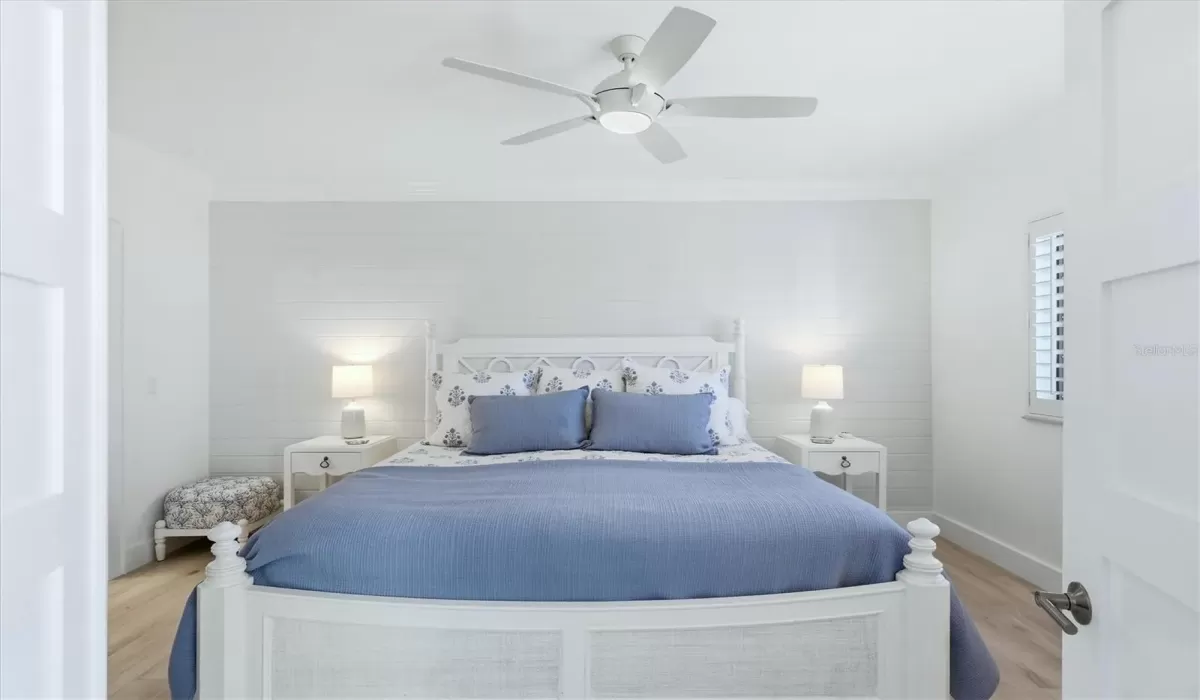 2 Bedrooms Bedrooms, 0 ,2 BathroomsBathrooms,Residential,For Sale,0,D6146406