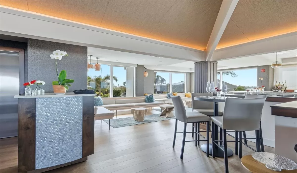 1 Bedroom Bedrooms, 0 ,1 BathroomBathrooms,Residential,For Sale,0,D6146490