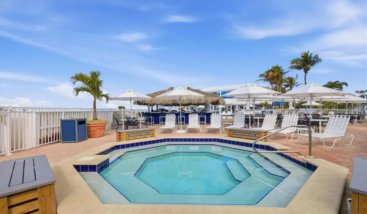 1 Bedroom Bedrooms, 0 ,1 BathroomBathrooms,Residential,For Sale,0,D6146490