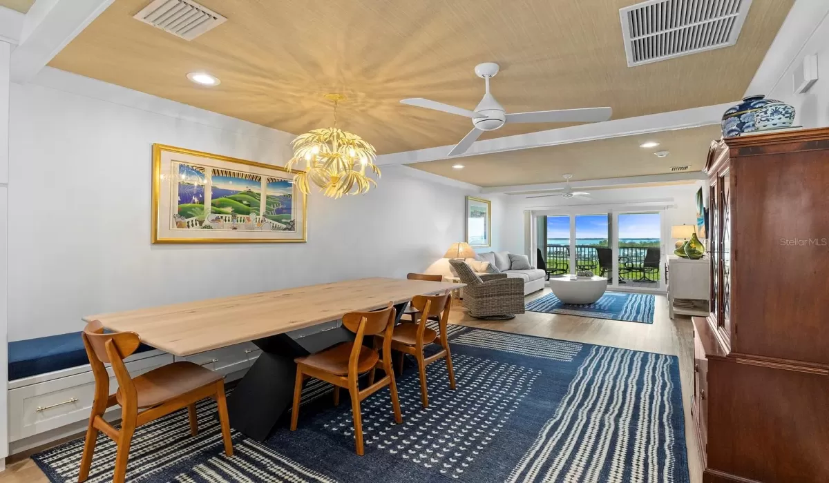 2 Bedrooms Bedrooms, 0 ,2 BathroomsBathrooms,Residential,For Sale,0,D6146748