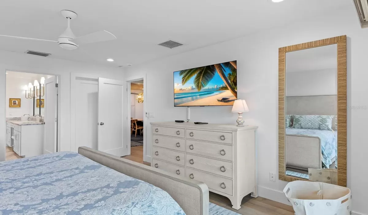 2 Bedrooms Bedrooms, 0 ,2 BathroomsBathrooms,Residential,For Sale,0,D6146748