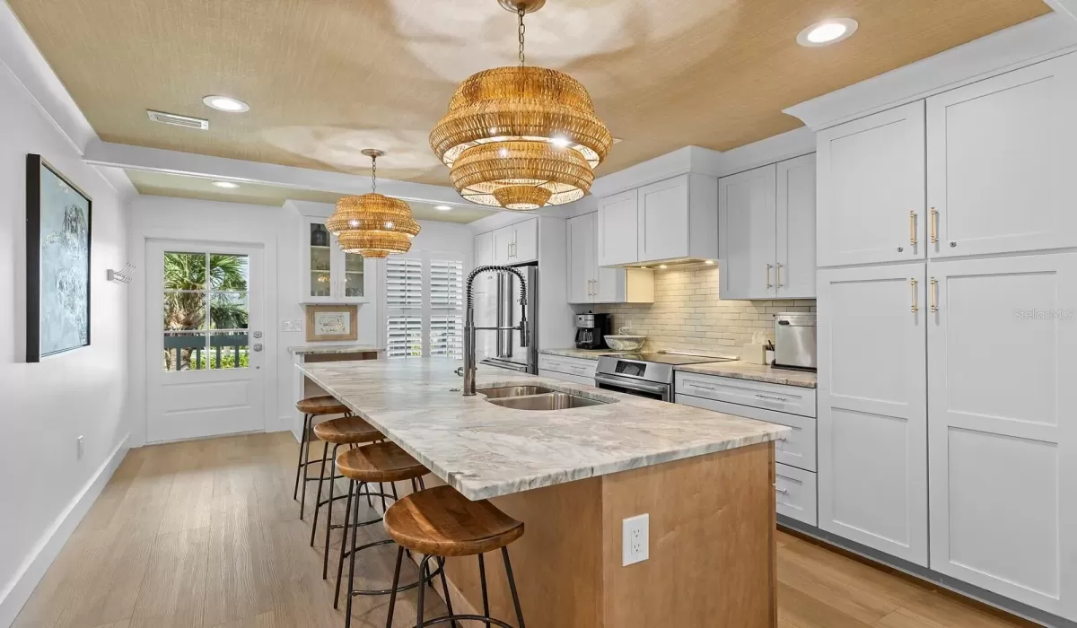 2 Bedrooms Bedrooms, 0 ,2 BathroomsBathrooms,Residential,For Sale,0,D6146748